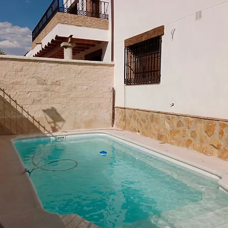 Pablo, Despenaperros Villa *
